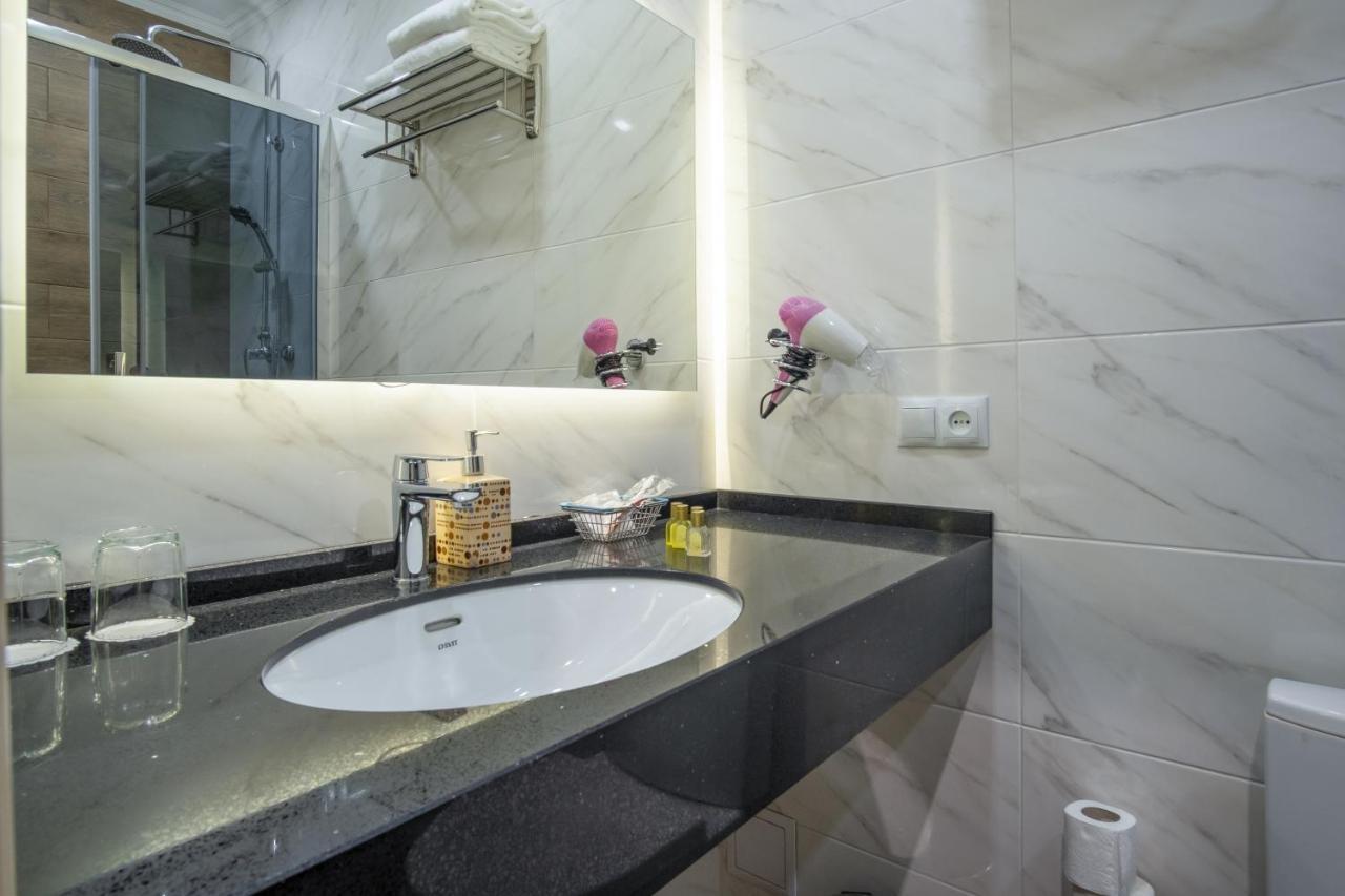 Boomerang Boutique Hotel Odessa Zewnętrze zdjęcie