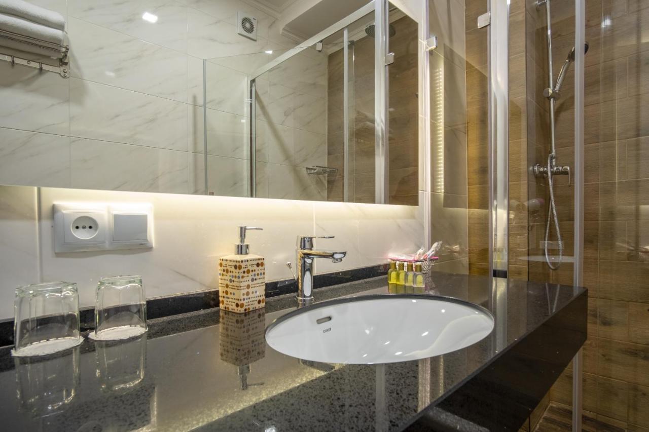 Boomerang Boutique Hotel Odessa Zewnętrze zdjęcie